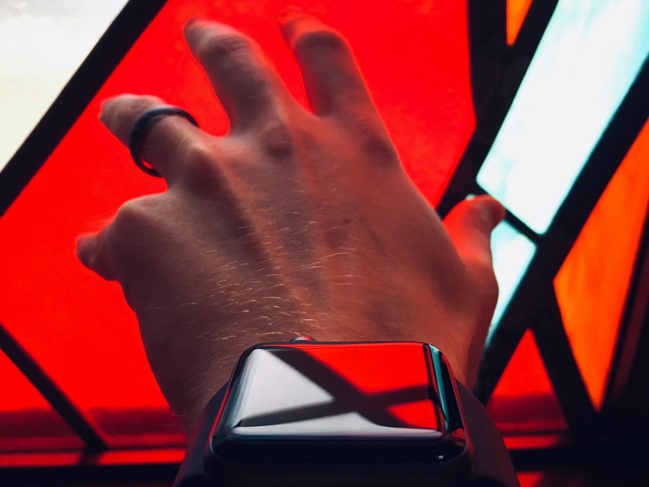 数字的温度与全民战疫的微光时刻，202例新增确诊背后