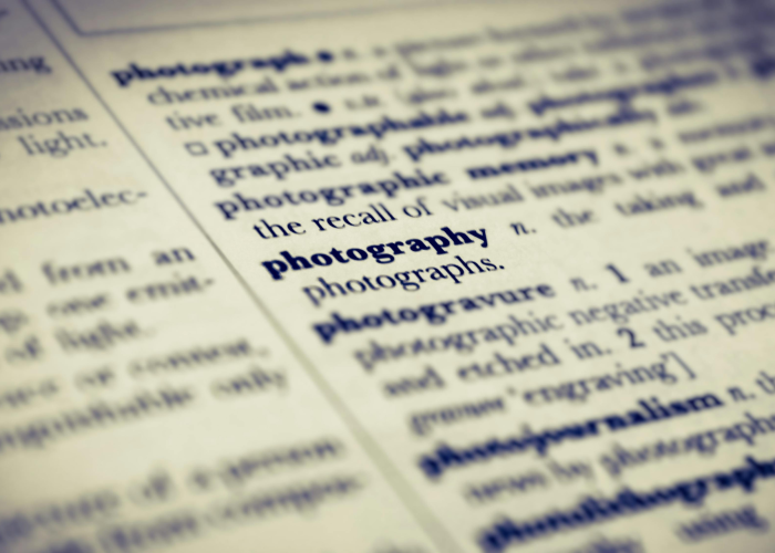 (官网如何织就两岸血脉新纽带¿)；指尖上的晋台桥