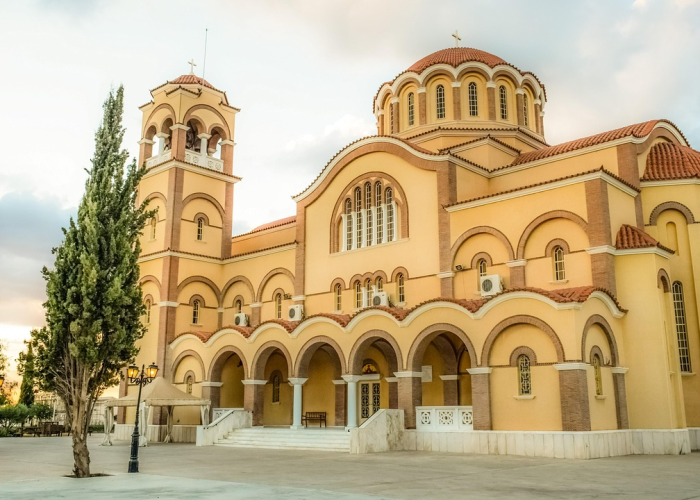 31例新增下的生命韧性——上海疫情“动态清零”中的城市温度，如同精密仪器的恒久搏动