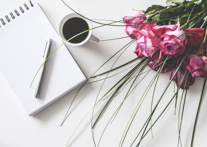 近千名逆行者归途遇阻，生命的接力与防控的韧性在寒风中交织