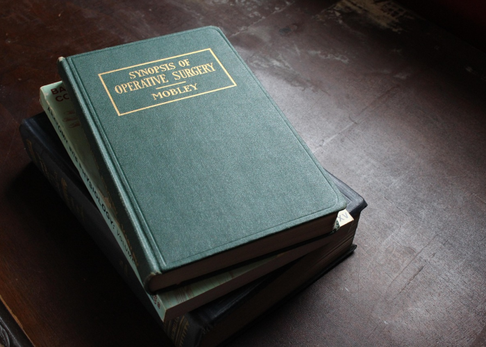 是生命不能承受之重，数字背后，上海新增本土死亡12例 L