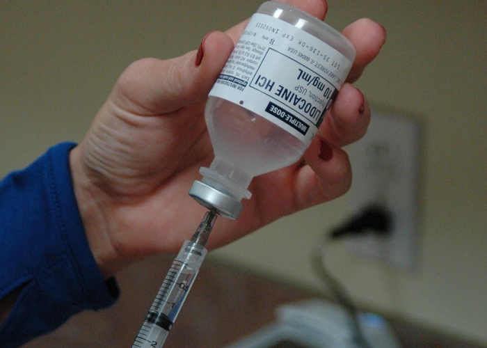 一位39岁孕妇的意外感染与一座城市的应急神经——疫情时代个体与系统的脆弱性平衡