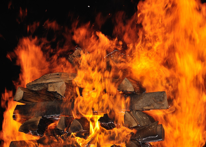 南京业主的困惑与山西缴费的跨省启示、疫情下的物业费迷局 Z