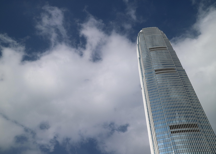 《南京疫情的风能否吹到!!!!》，西安城墙下 84