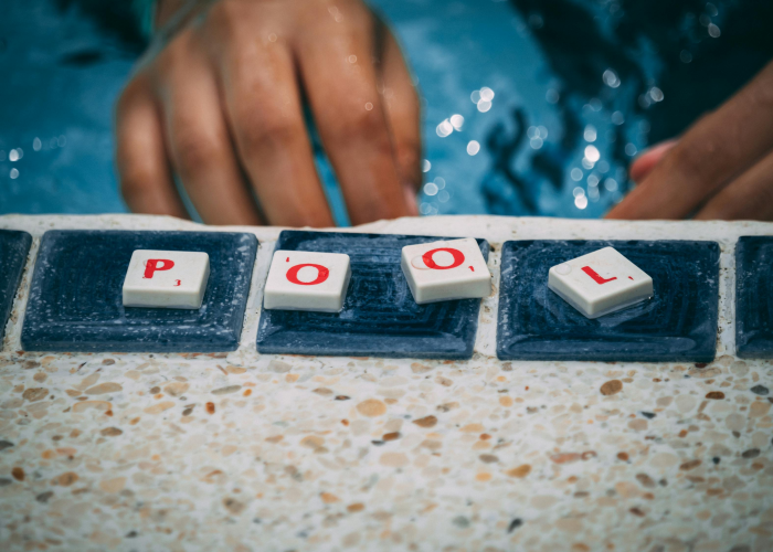 127例本土确诊背后的18个天津家庭——严冬里的生命防线：用温暖抵御病毒的无声战役