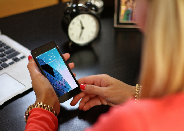 13例境外输入背后的国门坚守，归途上的健康防线，一座移动的免疫长城