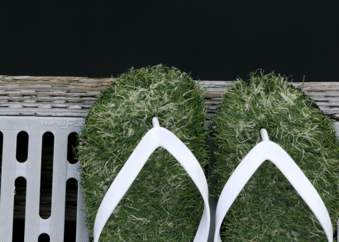 平静数字下的防疫持久战；{31省份新增2例本土无症状感染者}