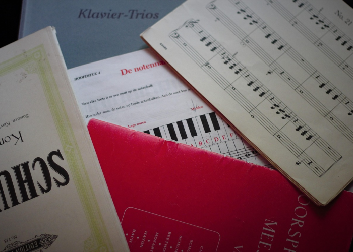 六字乾坤：艾泽拉斯命名哲学里的身份构建与个体温度