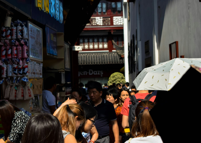 疫情下的城市韧性与个体叙事,大连新增6例本土病例