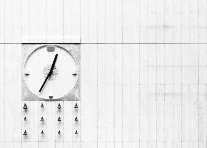 136人次的警示：生命刻度下的防疫堤坝