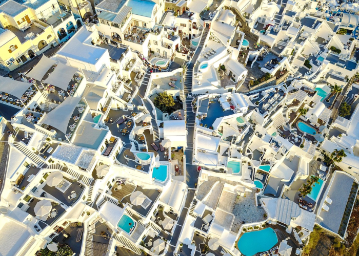 7例确诊背后，社区防线的重量：一座“微缩城邦”的体温记录