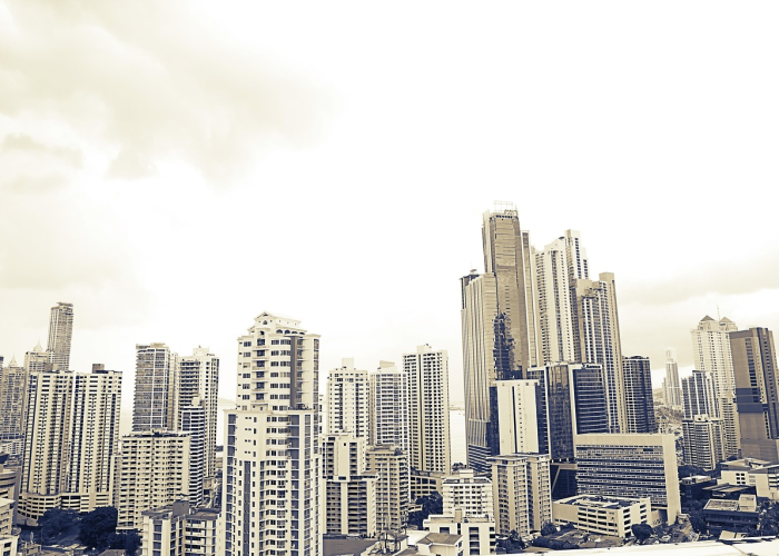 北京疫情下的个体叙事：数据流中的生命温度与城市韧性考验