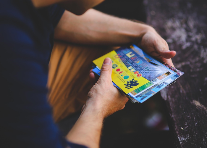 疫线烟火气，3689张通行证背后的生命脉搏与流动中国的微缩景观