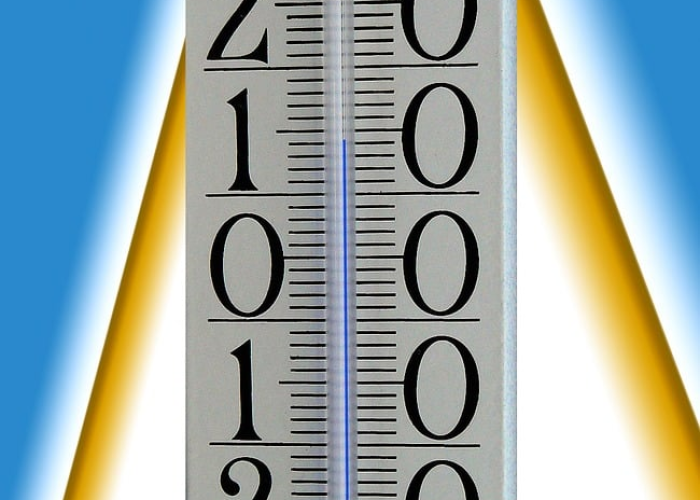 火焰山前的希望；葡萄藤下的坚守；吐鲁番疫情最新数据消息