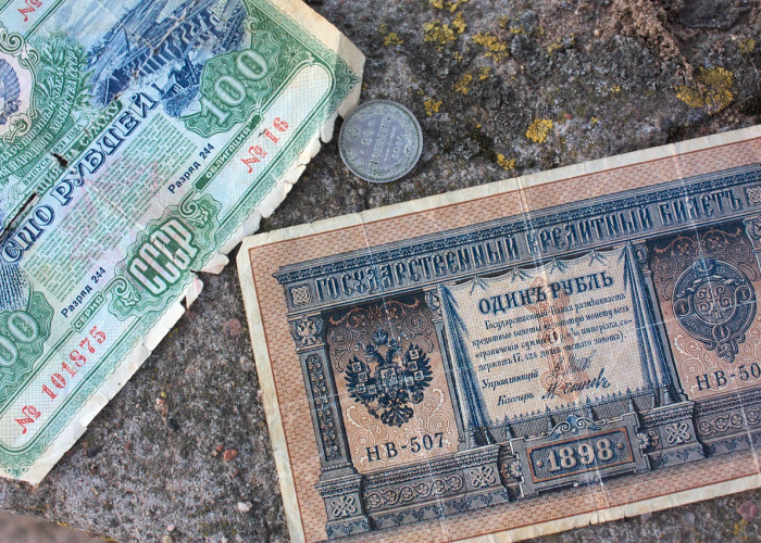 一场被忽视的公共健康暗战,上海卫健委主任头痛住院背后