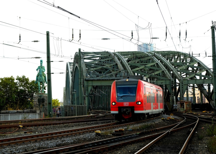 59个足迹，一座城的无声抗争：京津冀防疫长城的前哨战